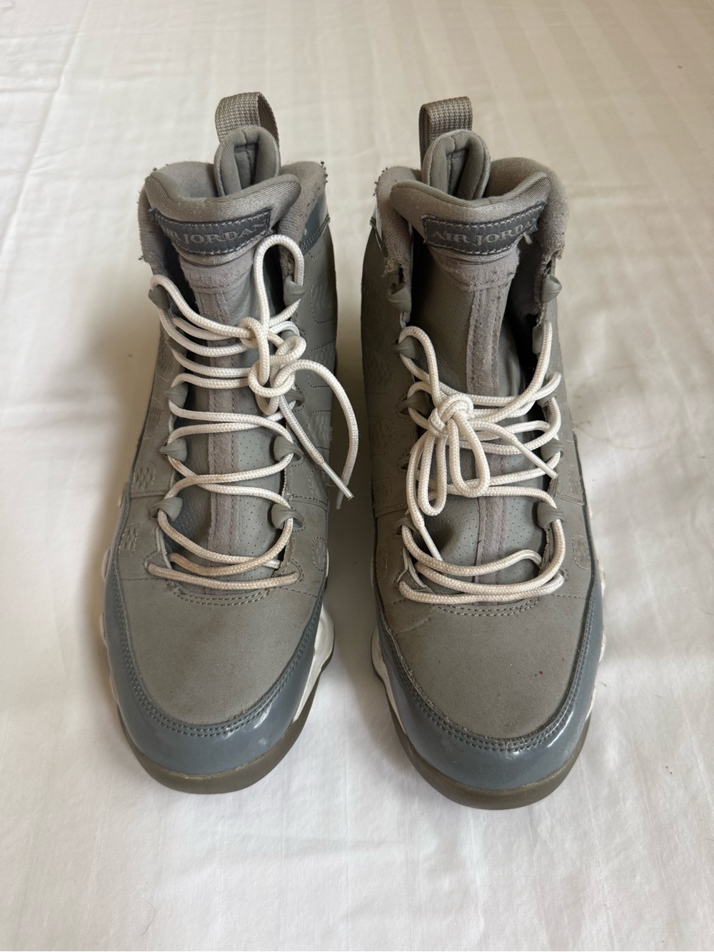 Jordan Light Grey Suede High-Top Sneakers Men’s S 8 NBA Basketball Sport Athlete